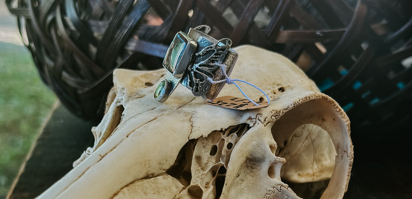 Butterfly ring size 6.5/7